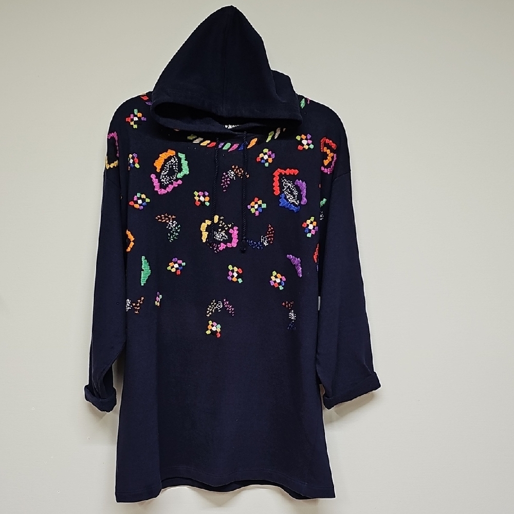 Vintage 80s 90s Kitty Hawk Colorful Embroidered Hoodie. Navy Blue, One Size